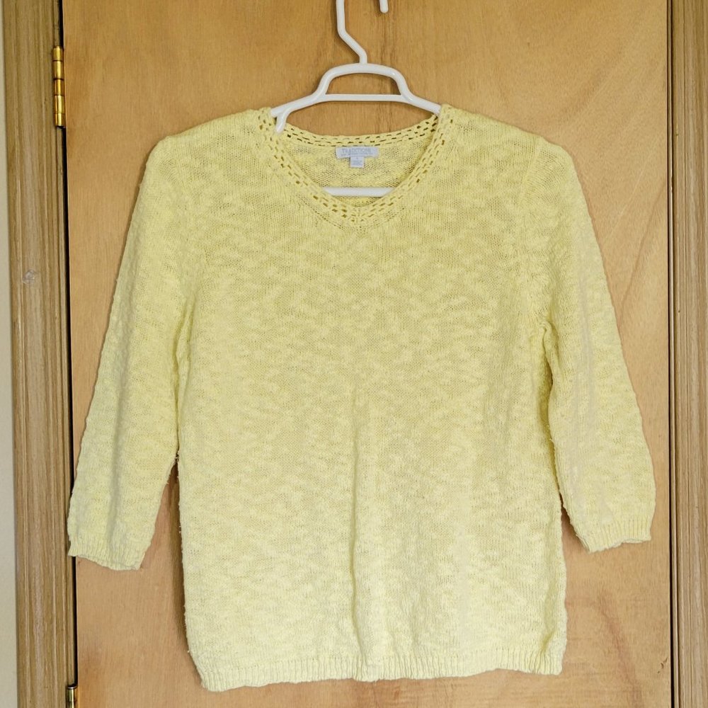 Traditions Sweater Size Large Yellow
